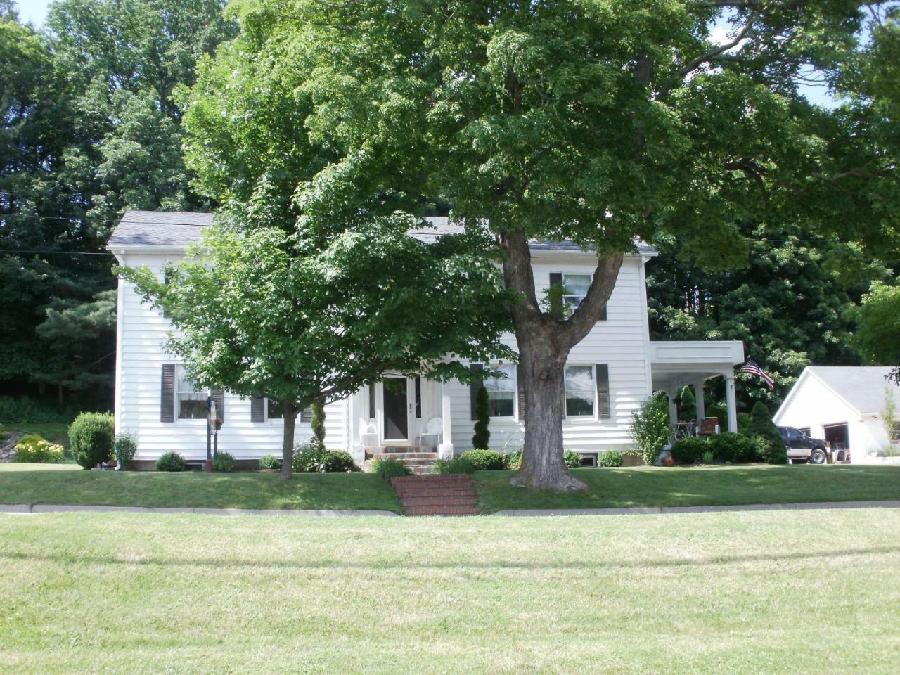 Old Wellsboro Inn Εξωτερικό φωτογραφία